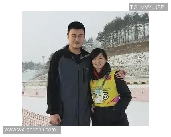 姚明被老婆调侃的趣事揭示了他们甜蜜婚姻背后的真实生活与相互支持