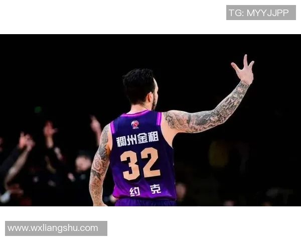 新疆男篮胜浙江男篮，外援继续发威助球队取胜